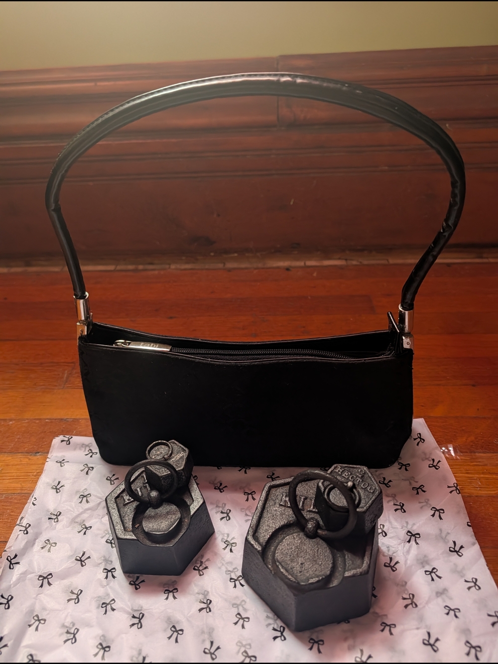 Women's Classic TABI Shoulder -Evening Handbag Like New